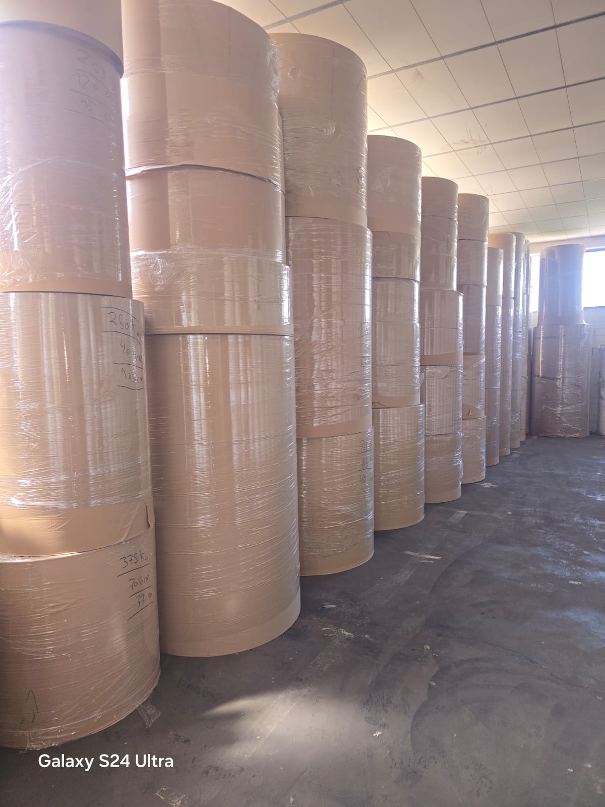Kraft Paper / MG Kraft
